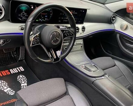 Чорний Мерседес Е-Клас, об'ємом двигуна 1.95 л та пробігом 151 тис. км за 48000 $, фото 14 на Automoto.ua