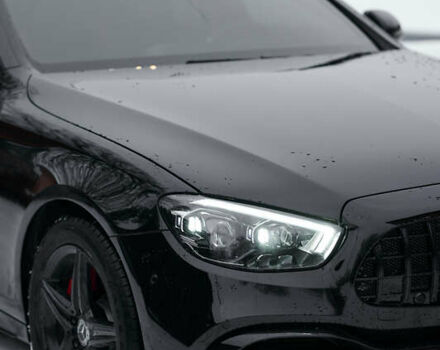 Чорний Мерседес Е-Клас, об'ємом двигуна 2 л та пробігом 94 тис. км за 45000 $, фото 3 на Automoto.ua