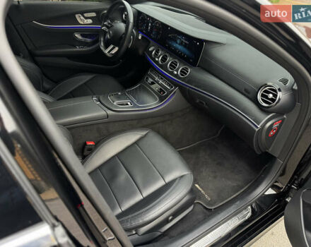 Черный Мерседес Е-Класс, объемом двигателя 2 л и пробегом 78 тыс. км за 50000 $, фото 58 на Automoto.ua