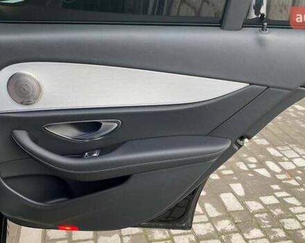 Чорний Мерседес Е-Клас, об'ємом двигуна 1.95 л та пробігом 151 тис. км за 48000 $, фото 34 на Automoto.ua