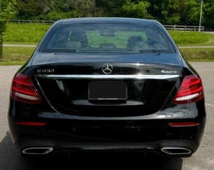 Черный Мерседес Е-Класс, объемом двигателя 3 л и пробегом 34 тыс. км за 14300 $, фото 2 на Automoto.ua