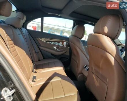 Чорний Мерседес Е-Клас, об'ємом двигуна 2 л та пробігом 107 тис. км за 9000 $, фото 9 на Automoto.ua