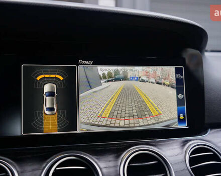 Чорний Мерседес Е-Клас, об'ємом двигуна 1.6 л та пробігом 54 тис. км за 37500 $, фото 29 на Automoto.ua