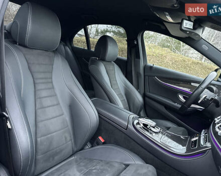 Чорний Мерседес Е-Клас, об'ємом двигуна 1.95 л та пробігом 112 тис. км за 38400 $, фото 49 на Automoto.ua