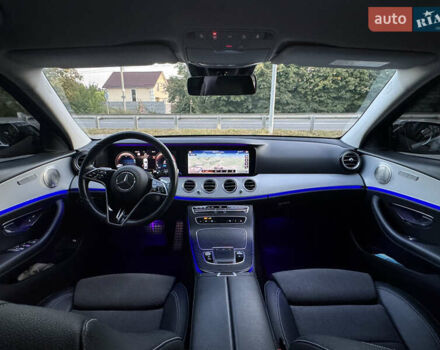 Чорний Мерседес Е-Клас, об'ємом двигуна 1.95 л та пробігом 148 тис. км за 50000 $, фото 10 на Automoto.ua