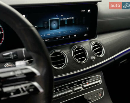 Черный Мерседес Е-Класс, объемом двигателя 2 л и пробегом 78 тыс. км за 50000 $, фото 44 на Automoto.ua