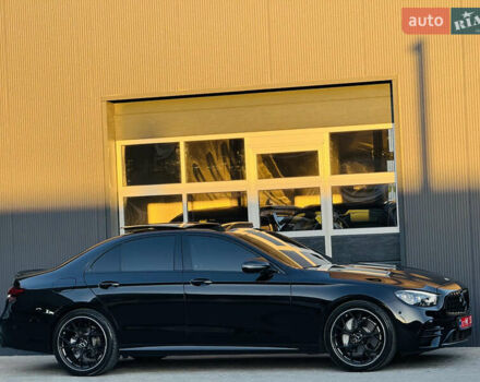 Черный Мерседес Е-Класс, объемом двигателя 1.95 л и пробегом 70 тыс. км за 66500 $, фото 5 на Automoto.ua