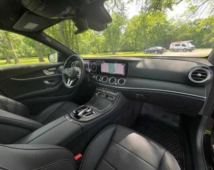 Черный Мерседес Е-Класс, объемом двигателя 3 л и пробегом 34 тыс. км за 14300 $, фото 13 на Automoto.ua