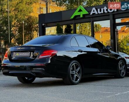 Черный Мерседес Е-Класс, объемом двигателя 1.95 л и пробегом 105 тыс. км за 38900 $, фото 19 на Automoto.ua