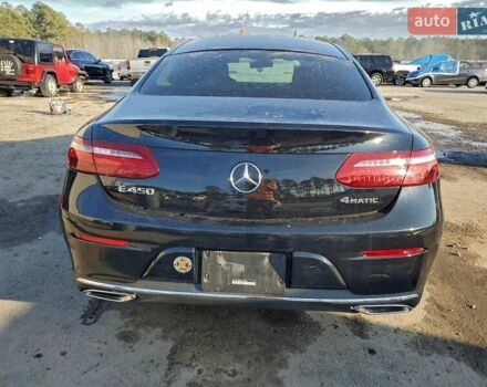 Черный Мерседес Е-Класс, объемом двигателя 3 л и пробегом 87 тыс. км за 13100 $, фото 5 на Automoto.ua