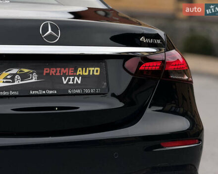 Черный Мерседес Е-Класс, объемом двигателя 2 л и пробегом 78 тыс. км за 50000 $, фото 77 на Automoto.ua