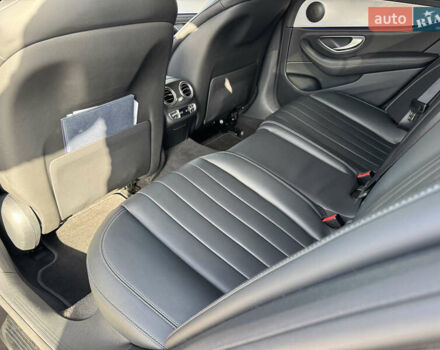 Черный Мерседес Е-Класс, объемом двигателя 2.93 л и пробегом 153 тыс. км за 51999 $, фото 58 на Automoto.ua