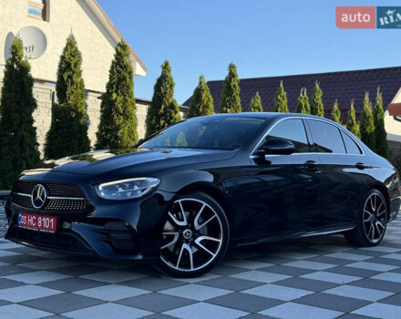 Черный Мерседес Е-Класс, объемом двигателя 2 л и пробегом 107 тыс. км за 45500 $, фото 4 на Automoto.ua