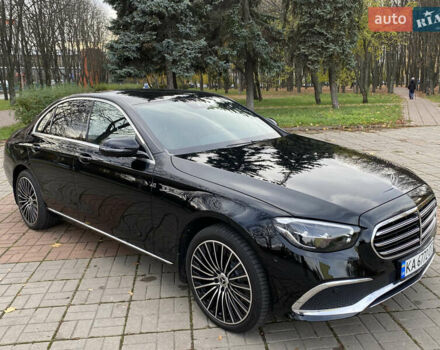 Черный Мерседес Е-Класс, объемом двигателя 2 л и пробегом 71 тыс. км за 53700 $, фото 5 на Automoto.ua