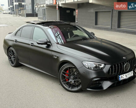 Черный Мерседес Е-Класс, объемом двигателя 4 л и пробегом 47 тыс. км за 120000 $, фото 34 на Automoto.ua