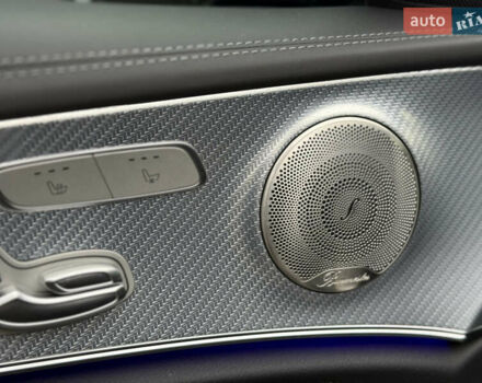 Черный Мерседес Е-Класс, объемом двигателя 4 л и пробегом 47 тыс. км за 120000 $, фото 20 на Automoto.ua