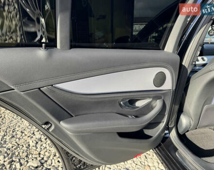 Черный Мерседес Е-Класс, объемом двигателя 2.93 л и пробегом 153 тыс. км за 51999 $, фото 60 на Automoto.ua