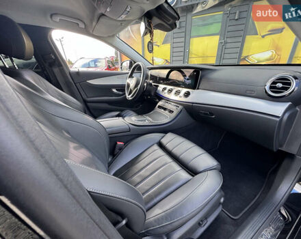 Черный Мерседес Е-Класс, объемом двигателя 2.93 л и пробегом 153 тыс. км за 51999 $, фото 40 на Automoto.ua