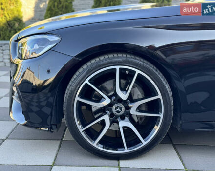 Черный Мерседес Е-Класс, объемом двигателя 2 л и пробегом 107 тыс. км за 45500 $, фото 11 на Automoto.ua