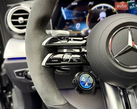 Черный Мерседес Е-Класс, объемом двигателя 4 л и пробегом 47 тыс. км за 113900 $, фото 32 на Automoto.ua