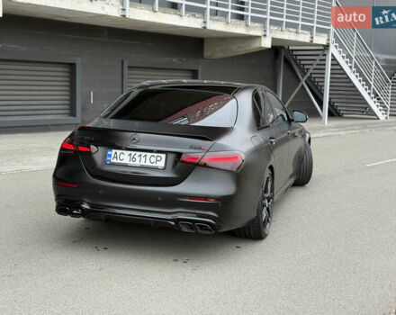 Черный Мерседес Е-Класс, объемом двигателя 4 л и пробегом 47 тыс. км за 120000 $, фото 9 на Automoto.ua