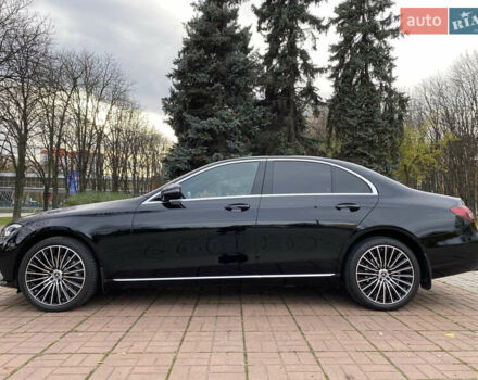 Черный Мерседес Е-Класс, объемом двигателя 2 л и пробегом 71 тыс. км за 53700 $, фото 17 на Automoto.ua