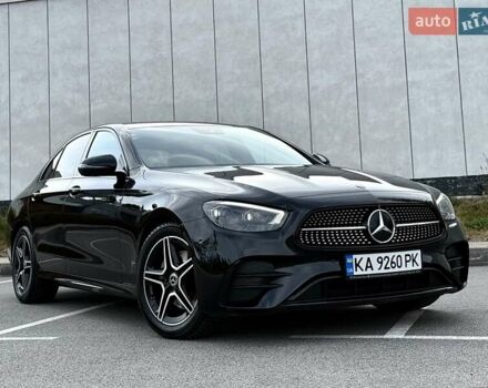 Чорний Мерседес Е-Клас, об'ємом двигуна 1.95 л та пробігом 44 тис. км за 55500 $, фото 3 на Automoto.ua