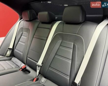 Черный Мерседес Е-Класс, объемом двигателя 4 л и пробегом 47 тыс. км за 113900 $, фото 42 на Automoto.ua