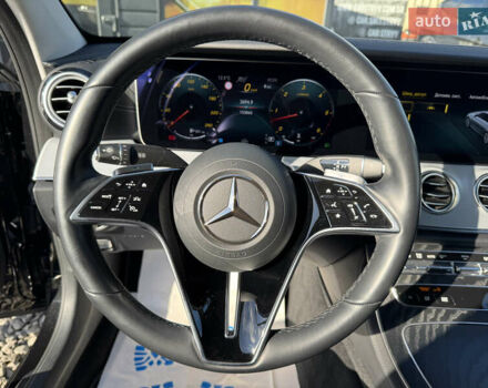 Черный Мерседес Е-Класс, объемом двигателя 2.93 л и пробегом 153 тыс. км за 51999 $, фото 67 на Automoto.ua