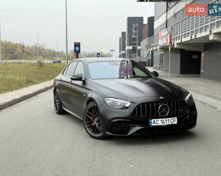 Черный Мерседес Е-Класс, объемом двигателя 4 л и пробегом 47 тыс. км за 120000 $, фото 2 на Automoto.ua