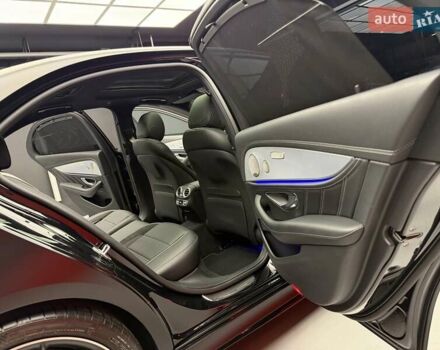 Черный Мерседес Е-Класс, объемом двигателя 4 л и пробегом 47 тыс. км за 113900 $, фото 46 на Automoto.ua