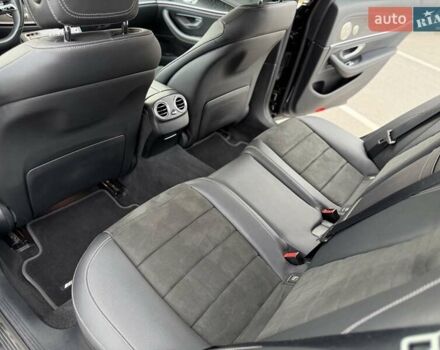 Чорний Мерседес Е-Клас, об'ємом двигуна 1.95 л та пробігом 44 тис. км за 55500 $, фото 52 на Automoto.ua