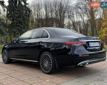 Черный Мерседес Е-Класс, объемом двигателя 2 л и пробегом 71 тыс. км за 53700 $, фото 24 на Automoto.ua