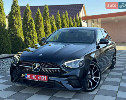 Черный Мерседес Е-Класс, объемом двигателя 2 л и пробегом 107 тыс. км за 45500 $, фото 1 на Automoto.ua