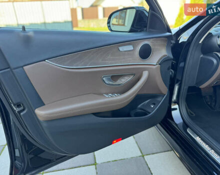 Черный Мерседес Е-Класс, объемом двигателя 2 л и пробегом 107 тыс. км за 45500 $, фото 19 на Automoto.ua