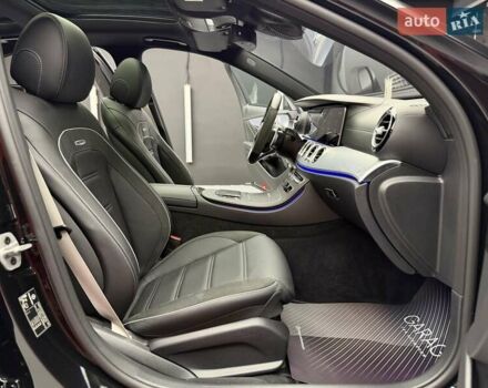 Черный Мерседес Е-Класс, объемом двигателя 4 л и пробегом 47 тыс. км за 113900 $, фото 57 на Automoto.ua
