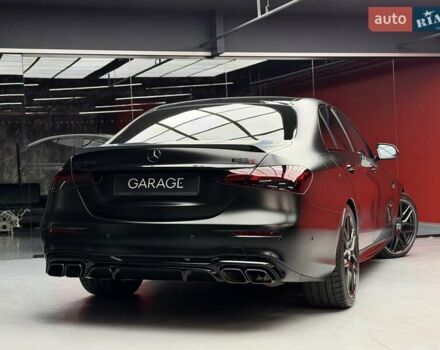 Черный Мерседес Е-Класс, объемом двигателя 4 л и пробегом 47 тыс. км за 113900 $, фото 15 на Automoto.ua