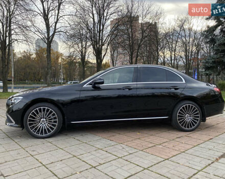 Черный Мерседес Е-Класс, объемом двигателя 2 л и пробегом 71 тыс. км за 53700 $, фото 28 на Automoto.ua