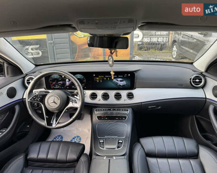 Черный Мерседес Е-Класс, объемом двигателя 2.93 л и пробегом 153 тыс. км за 51999 $, фото 48 на Automoto.ua