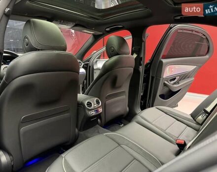 Черный Мерседес Е-Класс, объемом двигателя 4 л и пробегом 47 тыс. км за 113900 $, фото 44 на Automoto.ua