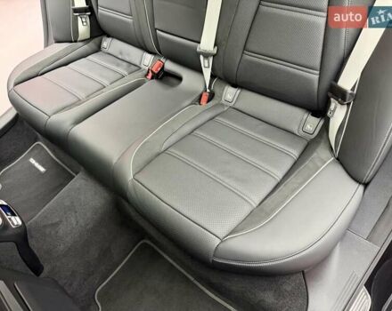 Черный Мерседес Е-Класс, объемом двигателя 4 л и пробегом 47 тыс. км за 113900 $, фото 43 на Automoto.ua