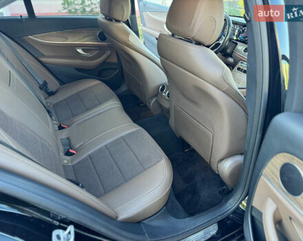 Черный Мерседес Е-Класс, объемом двигателя 2 л и пробегом 107 тыс. км за 45500 $, фото 29 на Automoto.ua