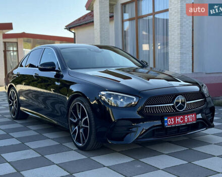 Черный Мерседес Е-Класс, объемом двигателя 2 л и пробегом 107 тыс. км за 45500 $, фото 9 на Automoto.ua