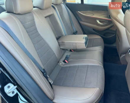 Черный Мерседес Е-Класс, объемом двигателя 2 л и пробегом 107 тыс. км за 45500 $, фото 30 на Automoto.ua