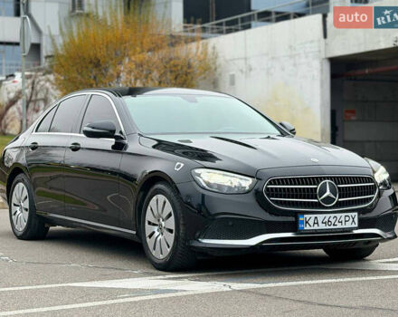 Чорний Мерседес Е-Клас, об'ємом двигуна 1.95 л та пробігом 40 тис. км за 43900 $, фото 2 на Automoto.ua