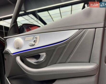 Черный Мерседес Е-Класс, объемом двигателя 4 л и пробегом 47 тыс. км за 113900 $, фото 56 на Automoto.ua