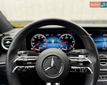 Чорний Мерседес Е-Клас, об'ємом двигуна 1.95 л та пробігом 44 тис. км за 55500 $, фото 60 на Automoto.ua