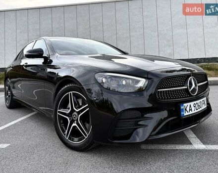 Чорний Мерседес Е-Клас, об'ємом двигуна 1.95 л та пробігом 44 тис. км за 55500 $, фото 5 на Automoto.ua