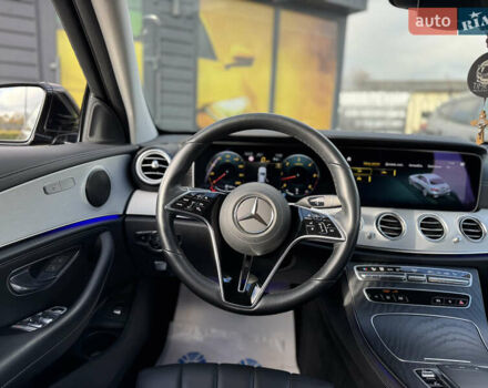 Черный Мерседес Е-Класс, объемом двигателя 2.93 л и пробегом 153 тыс. км за 51999 $, фото 49 на Automoto.ua