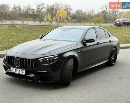 Черный Мерседес Е-Класс, объемом двигателя 4 л и пробегом 47 тыс. км за 120000 $, фото 15 на Automoto.ua